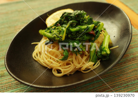菜の花のペペロンチーノ nanohana pasta food photo 菜の花のペペロンチーノ nanohana pasta food photo 139230970