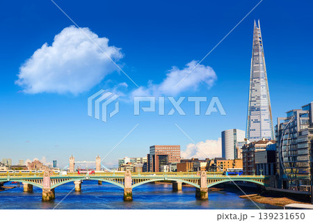 London Millennium bridge skyline 139231650