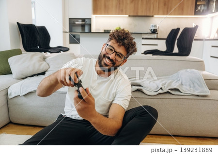 Man is in the modern domestic room at home 139231889