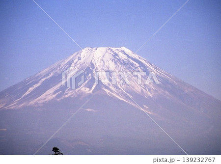 静岡県、富士宮、朝霧高原からの「富士山」 139232767