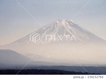 山梨県、本栖湖の「富士山」 山梨県、本栖湖の「富士山」 139232768