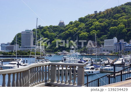 静岡県熱海市の親水公園の風景 139234429