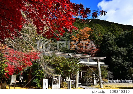 秋の高座神社 139240319