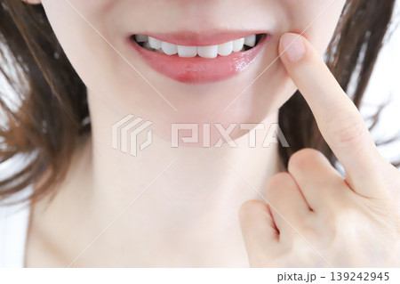 女性の歯　歯科検診 139242945