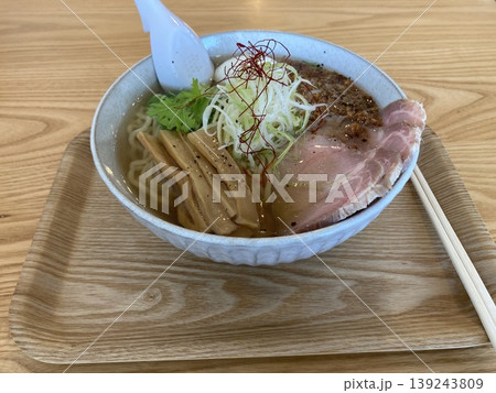 おいしい塩ラーメン 全部盛り おいしい塩ラーメン 全部盛り 139243809