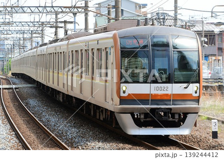 東京メトロ10000系 10122F 東上線 東京メトロ10000系 10122F 東上線 139244412