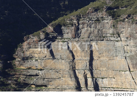 Cliff in the Blue Mountains. 139245787