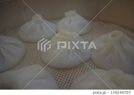 Steamed Dumplings in Bamboo Steamer Steamed Dumplings in Bamboo Steamer 139248707