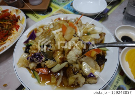 Sizzling Chicken Stir-Fry with Vegetables 139248857