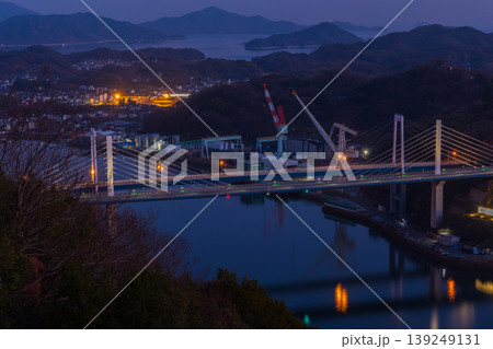 冬の瀬戸内 尾道夜景 尾道大橋・新尾道大橋 冬の瀬戸内 尾道夜景 尾道大橋・新尾道大橋 139249131
