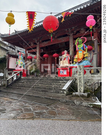 長崎・興福寺の神像とランタンフェスティバル装飾 長崎・興福寺の神像とランタンフェスティバル装飾 139249286