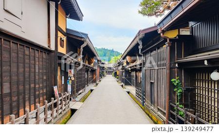 飛騨高山の古い町並 139249477