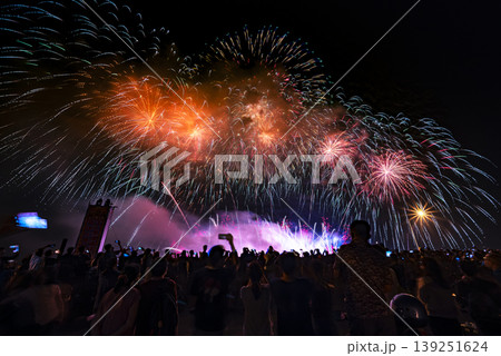 Fireworks respectfully sending off the Dajia Mazu Pilgrimage procession Fireworks respectfully sending off the Dajia Mazu Pilgrimage procession 139251624