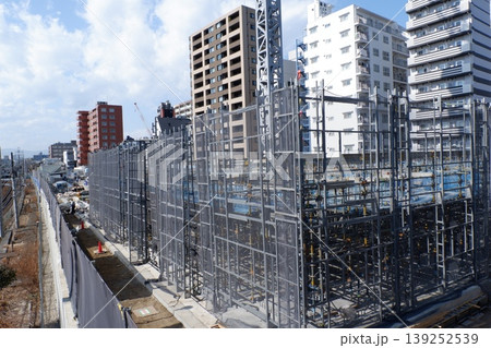 ビル建設現場 ビル建設現場 139252539
