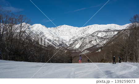 スキー場 ゲレンデ風景 長野県白馬村 スキー場 ゲレンデ風景 長野県白馬村 139259073