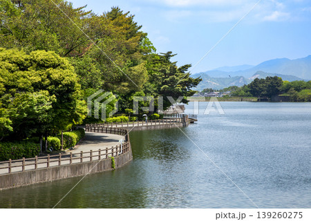 福岡県春日市の白水大池公園と遊歩道 福岡県春日市の白水大池公園と遊歩道 139260275