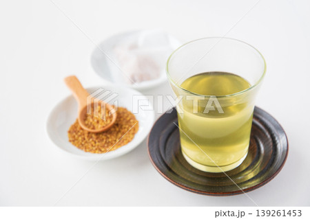 韃靼そば茶とティーバックの中身 139261453