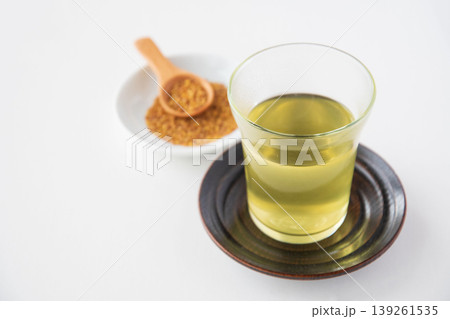 あたたかい韃靼そば茶 あたたかい韃靼そば茶 139261535