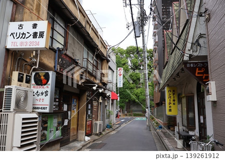 東京都文京区本郷5丁目界隈 東京都文京区本郷5丁目界隈 139261912