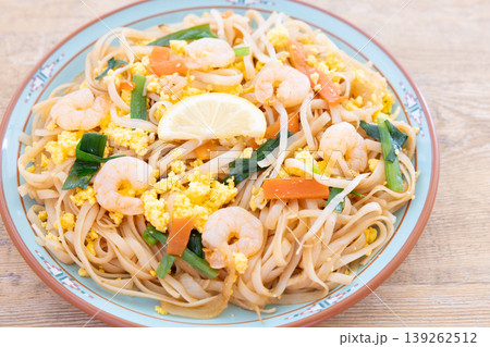 おいしいタイ料理のパッタイ おいしいタイ料理のパッタイ 139262512
