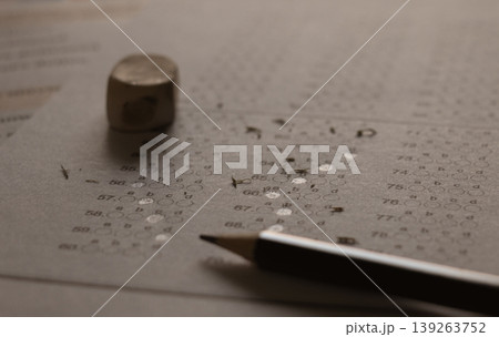 concept of taking English exam in classroom 139263752
