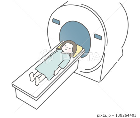 MRI・CT検査を受ける女性の患者 MRI・CT検査を受ける女性の患者 139264403
