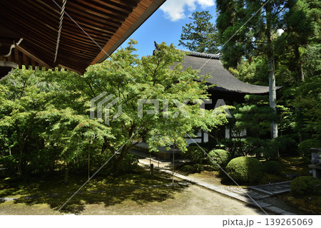 酬恩庵一休寺　開山堂から望む本堂背面(京都府京田辺市) 139265069