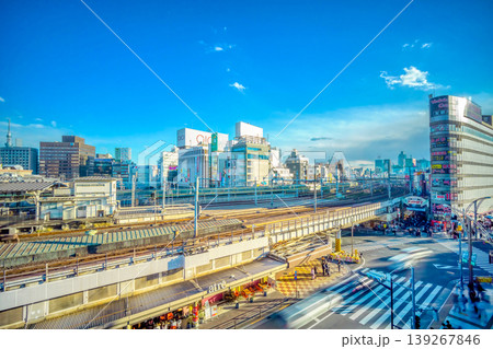 東京上野駅・混雑するアメヤ横丁前交差点 東京上野駅・混雑するアメヤ横丁前交差点 139267846