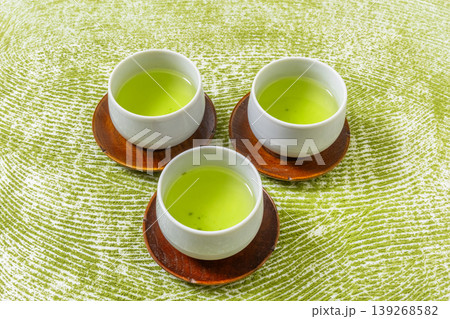 緑茶 Japanese traditional tea, green tea 緑茶 Japanese traditional tea, green tea 139268582