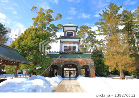 【石川県】白銀の尾山神社の神門 139270512