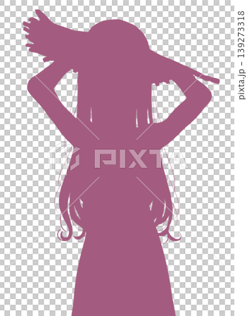麦わら帽子を被ったロングヘアの女の子　押さえる　シルエット 139273318