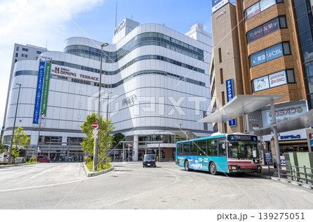 東京都調布市の都市風景　調布駅前と調布パルコ 139275051