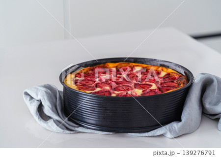 diet cottage cheese strawberry pie 139276791
