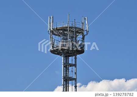 通信イメージ（電波塔:基地局） 139278782