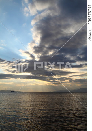 Seaside town of Turgutreis and spectacular sunsets 139278793