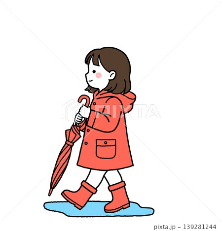 閉じた赤い傘を持つ雨合羽姿の女の子2 139281244