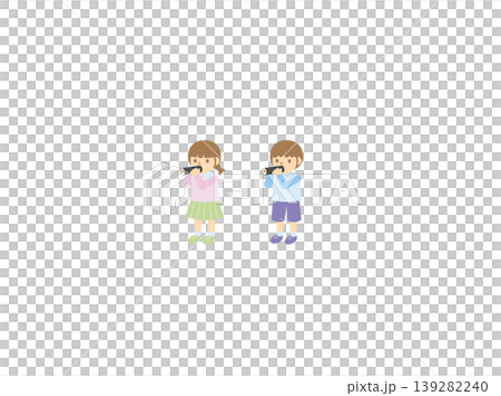 An illustration of cute children eating Ehomaki (lucky direction sushi rolls) whole on Setsubun (the day before the beginning of spring). 139282240