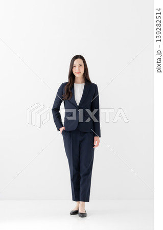 ビジネス　女性 139282514