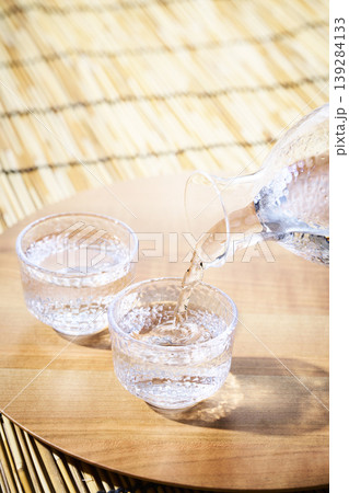 夏の日本酒イメージ 冷酒 夏の日本酒イメージ 冷酒 139284133