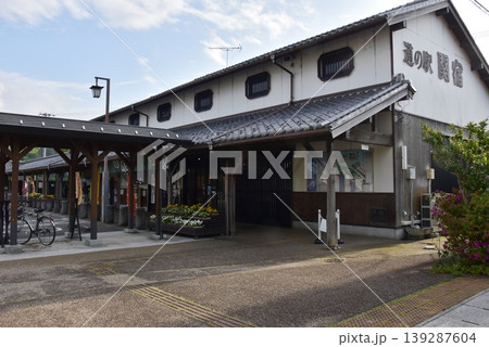三重県亀山市 道の駅関宿の町屋風建物 三重県亀山市 道の駅関宿の町屋風建物 139287604