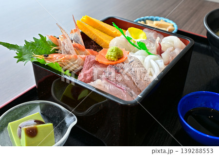 豪華な「海鮮重」ランチ 豪華な「海鮮重」ランチ 139288553