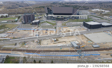 JR千歳線に建設中の新駅とエスコンフィールド北海道 139288568