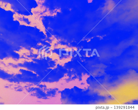 空、雲、青空、風景、晴れ、青色、日本、快晴、青、コピースペース、背景、都市、自然、夏、景色、高層ビル 空、雲、青空、風景、晴れ、青色、日本、快晴、青、コピースペース、背景、都市、自然、夏、景色、高層ビル 139291844
