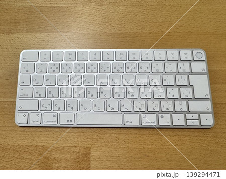 Touch ID搭載 Apple Magic Keyboard (日本語JIS) シルバー 美品 Touch ID搭載 Apple Magic Keyboard (日本語JIS) シルバー 美品 139294471
