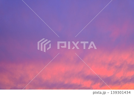 夕日に染まる雲 夕日に染まる雲 139301434