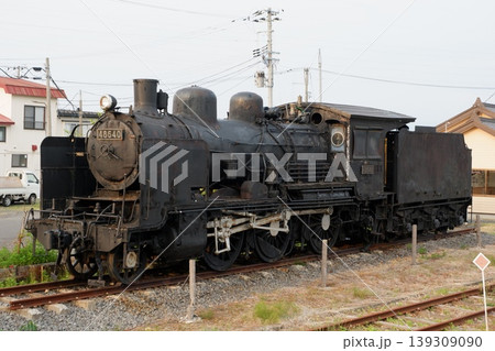 新里駅に保存されている8620形蒸気機関車 139309090