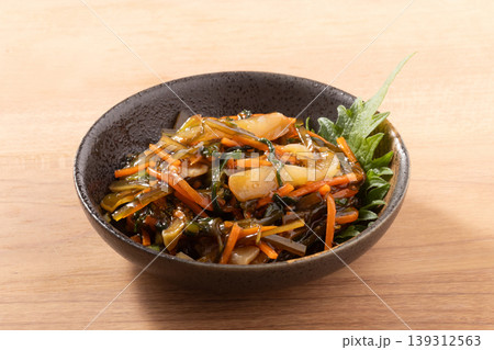 野沢菜昆布　イカ刺し 139312563