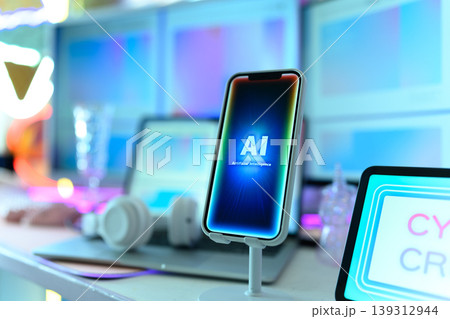 AIロゴが表示されたスマートフォン 139312944