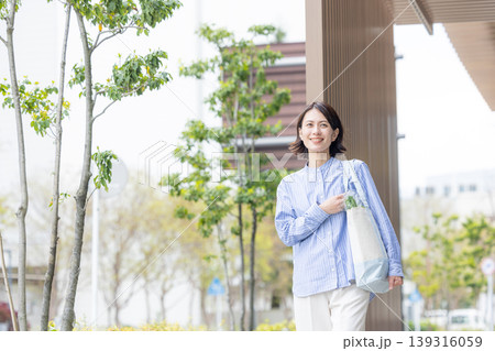 主婦 外 主婦 外 139316059