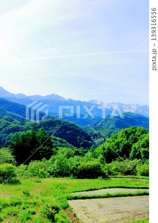 5月の北アルプス 冠雪の鹿島槍ヶ岳 信州の山々 信州の自然 5月の北アルプス 冠雪の鹿島槍ヶ岳 信州の山々 信州の自然 139316556